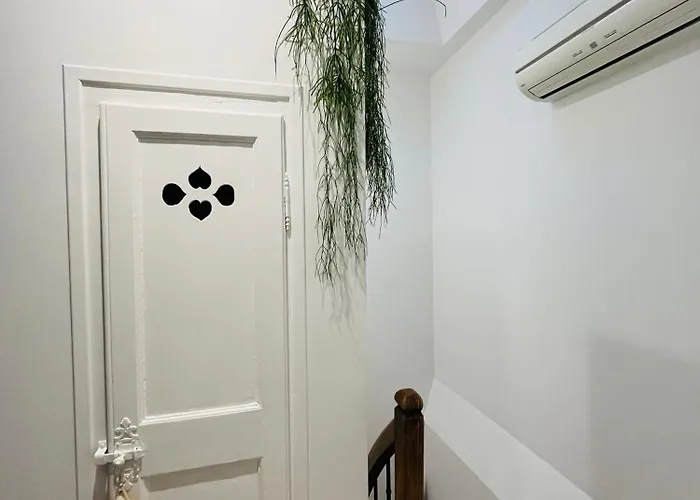 Maison Petite Cote قرقشونه